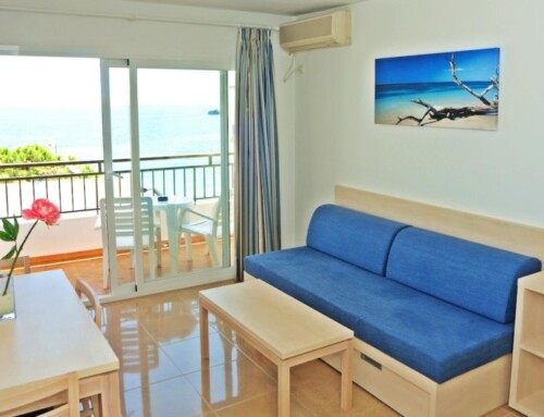 Elegant Newly Refurbished Holiday Apartments close to Playa den Bossa, IBIZA – Property Code: BOSBYPLA